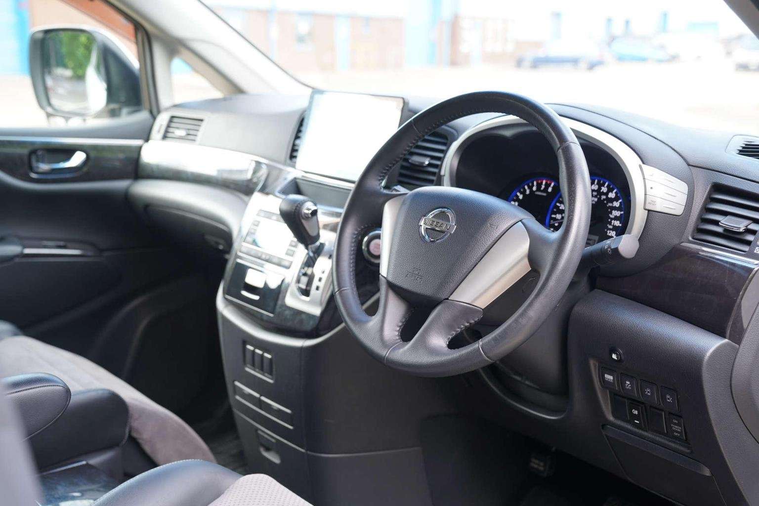 2010 NISSAN ELGRAND 2010 NISSAN ELGRAND