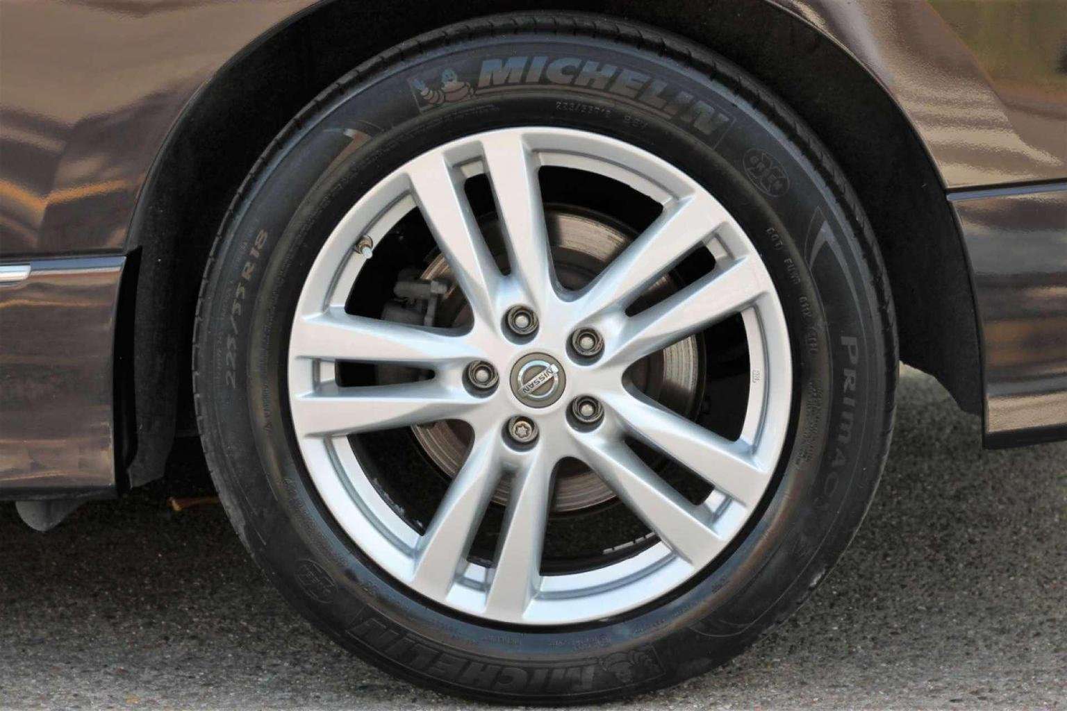 2011 NISSAN ELGRAND 2011 NISSAN ELGRAND