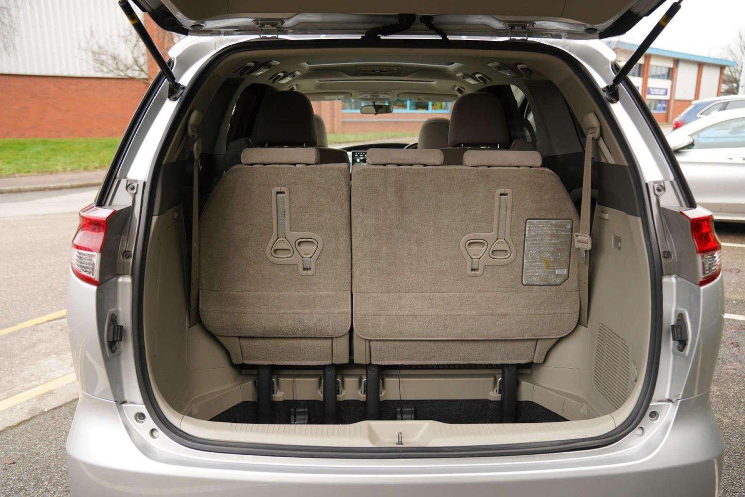 2011 TOYOTA ESTIMA 2011 TOYOTA ESTIMA