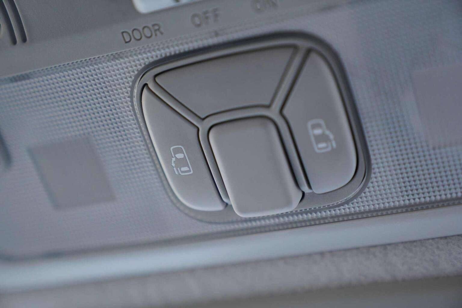 2011 TOYOTA ESTIMA 2011 TOYOTA ESTIMA