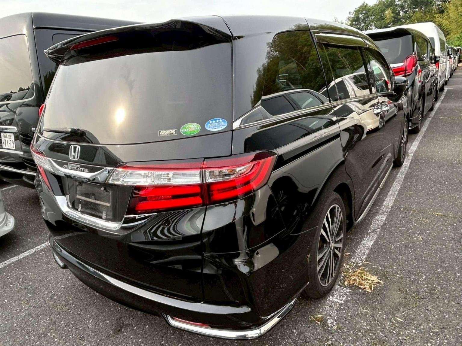A 2014 HONDA ODYSSEY ABSOLUTE EX 5DR 7 SEATS A 2014 HONDA ODYSSEY ABSOLUTE EX 5DR 7 SEATS