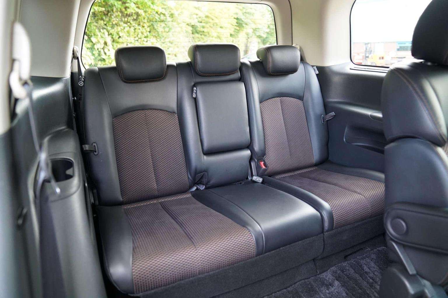 2013 NISSAN ELGRAND 2013 NISSAN ELGRAND