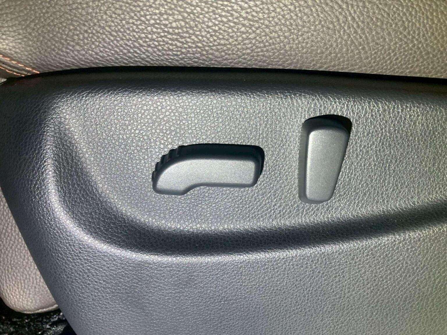 2010 NISSAN ELGRAND 2010 NISSAN ELGRAND