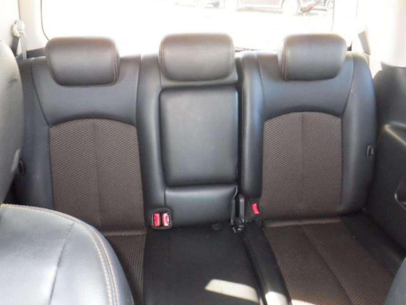 2010 NISSAN ELGRAND 2010 NISSAN ELGRAND