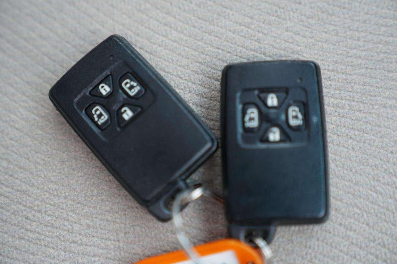 2011 TOYOTA ESTIMA 2011 TOYOTA ESTIMA