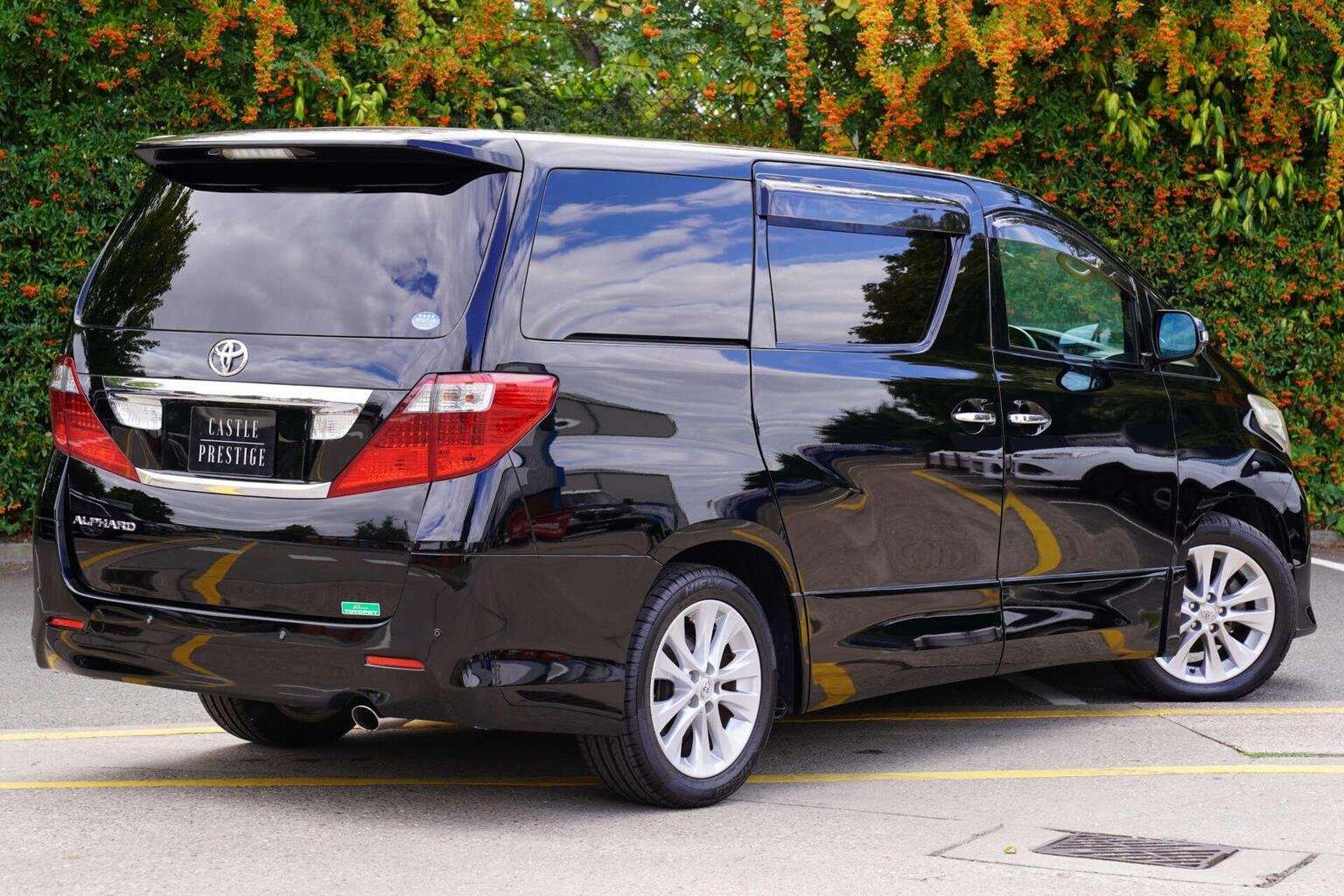 2010 TOYOTA ALPHARD 2010 TOYOTA ALPHARD