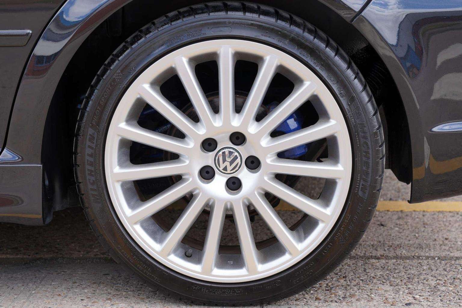 2003 VOLKSWAGEN GOLF 2003 VOLKSWAGEN GOLF