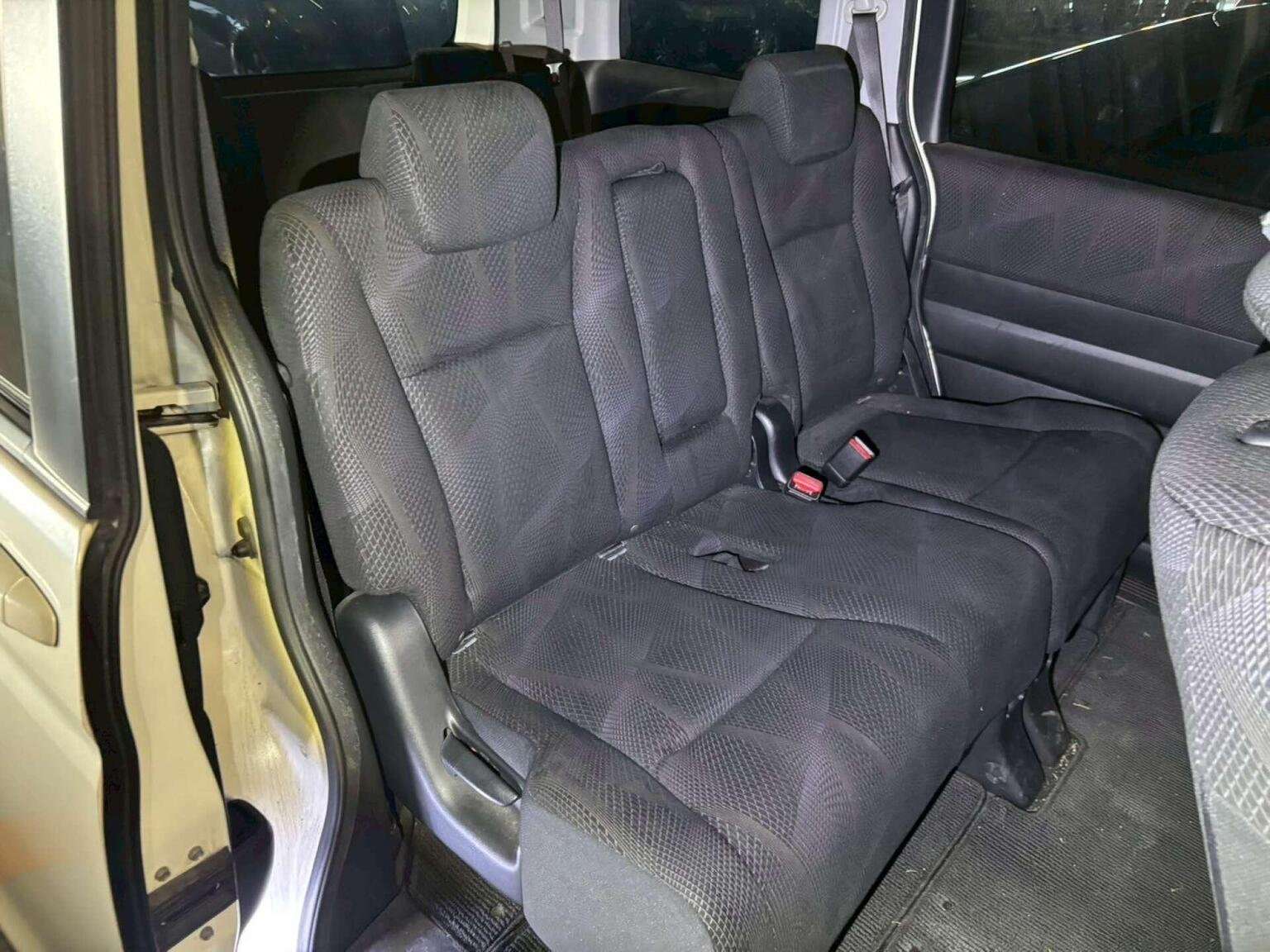 2011 HONDA STEPWAGON 2011 HONDA STEPWAGON