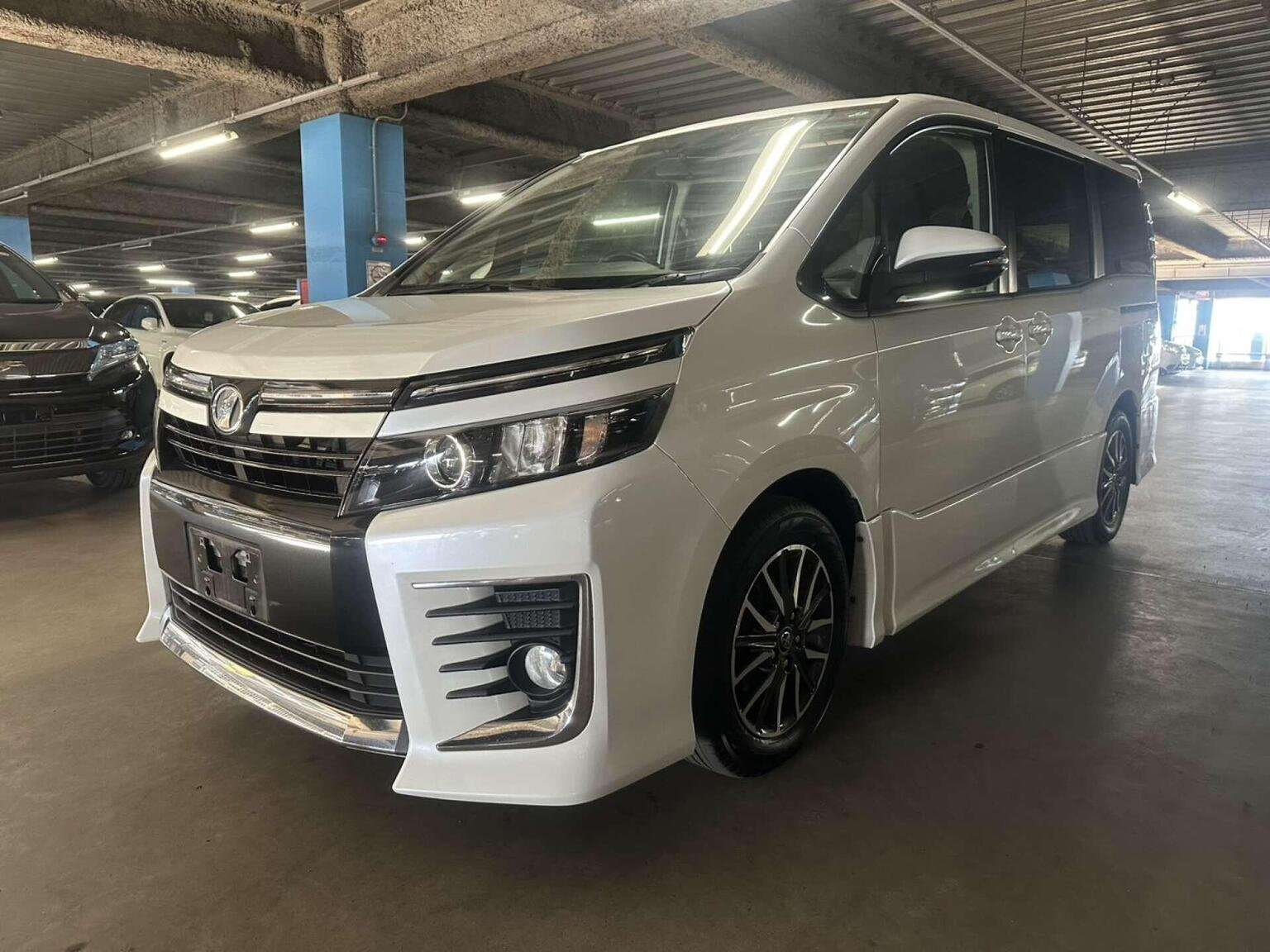 2014 TOYOTA VOXY 2014 TOYOTA VOXY