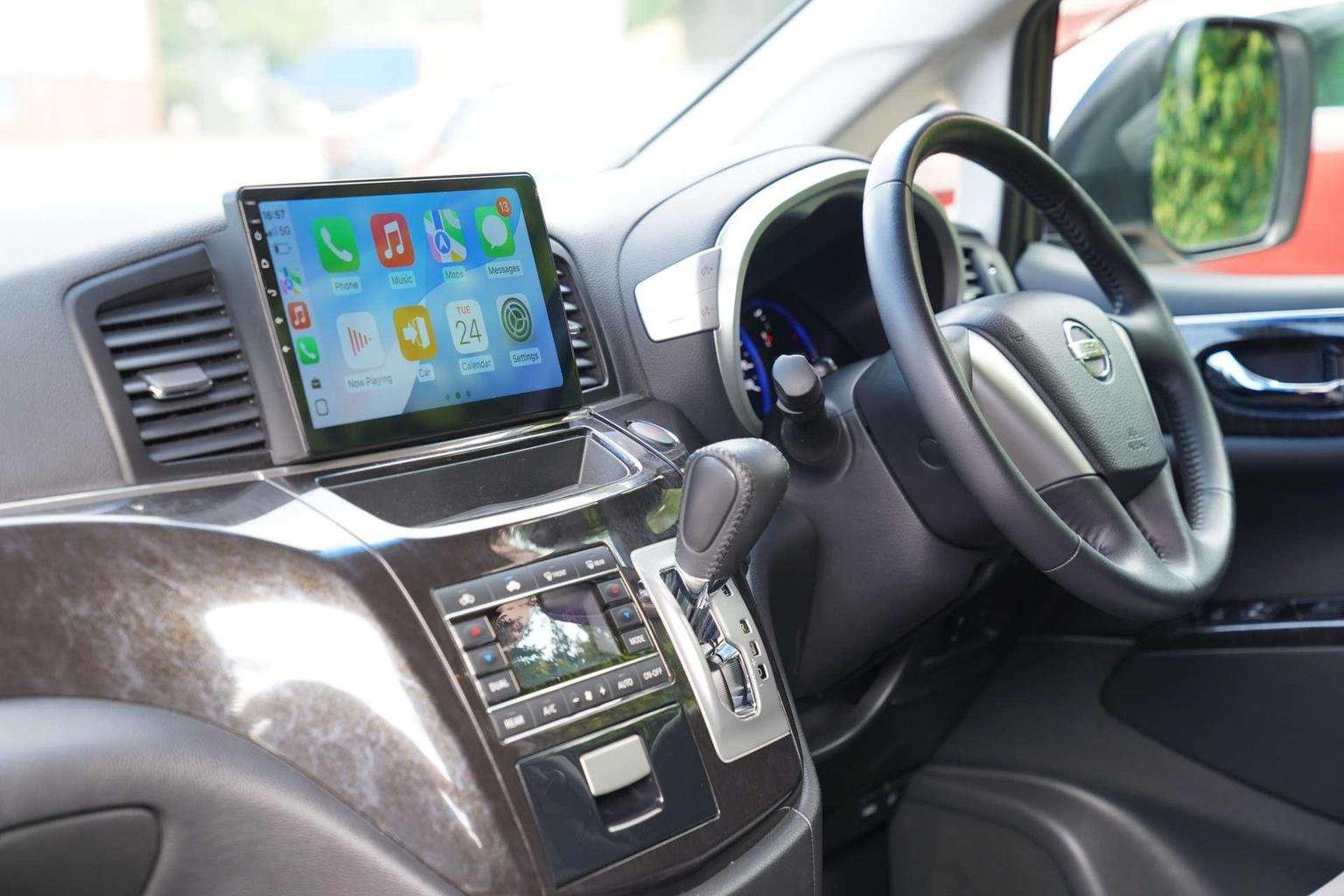 2010 NISSAN ELGRAND 2010 NISSAN ELGRAND