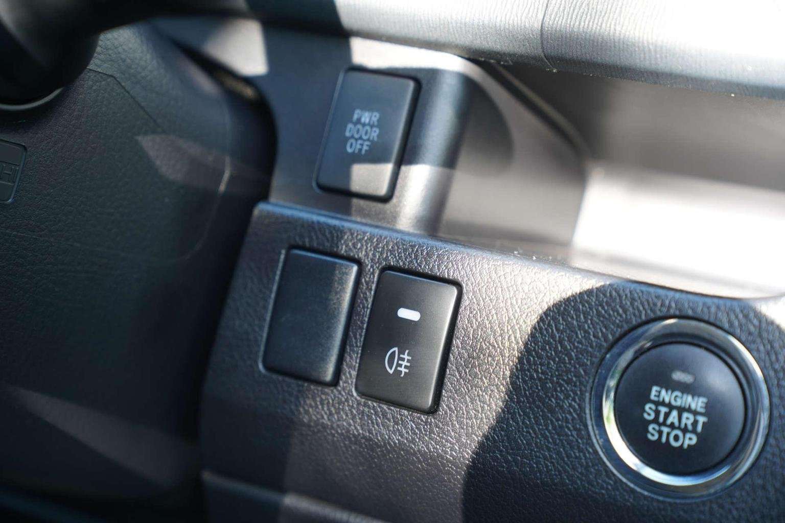 2012 TOYOTA NOAH 2012 TOYOTA NOAH