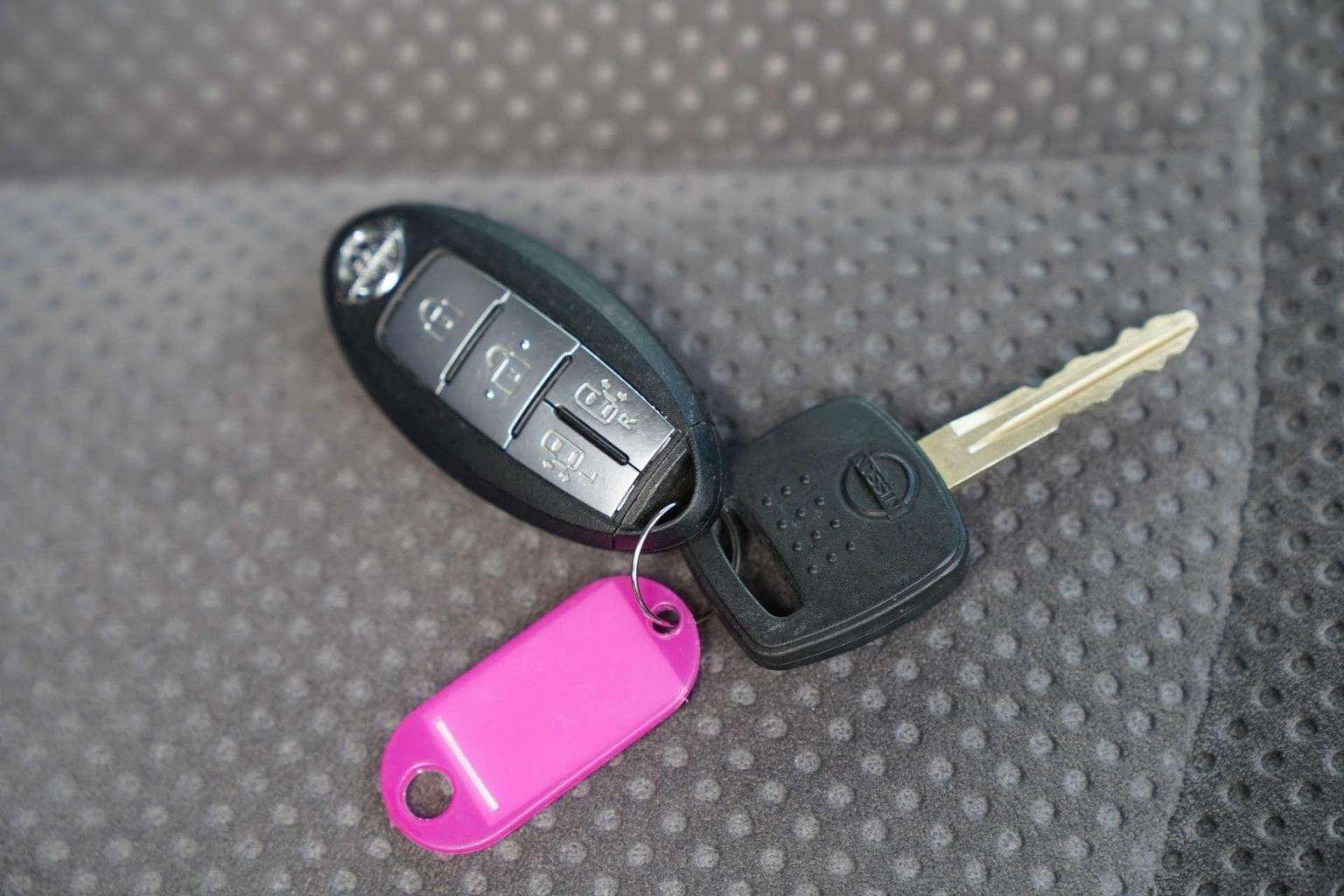 2010 NISSAN ELGRAND 2010 NISSAN ELGRAND