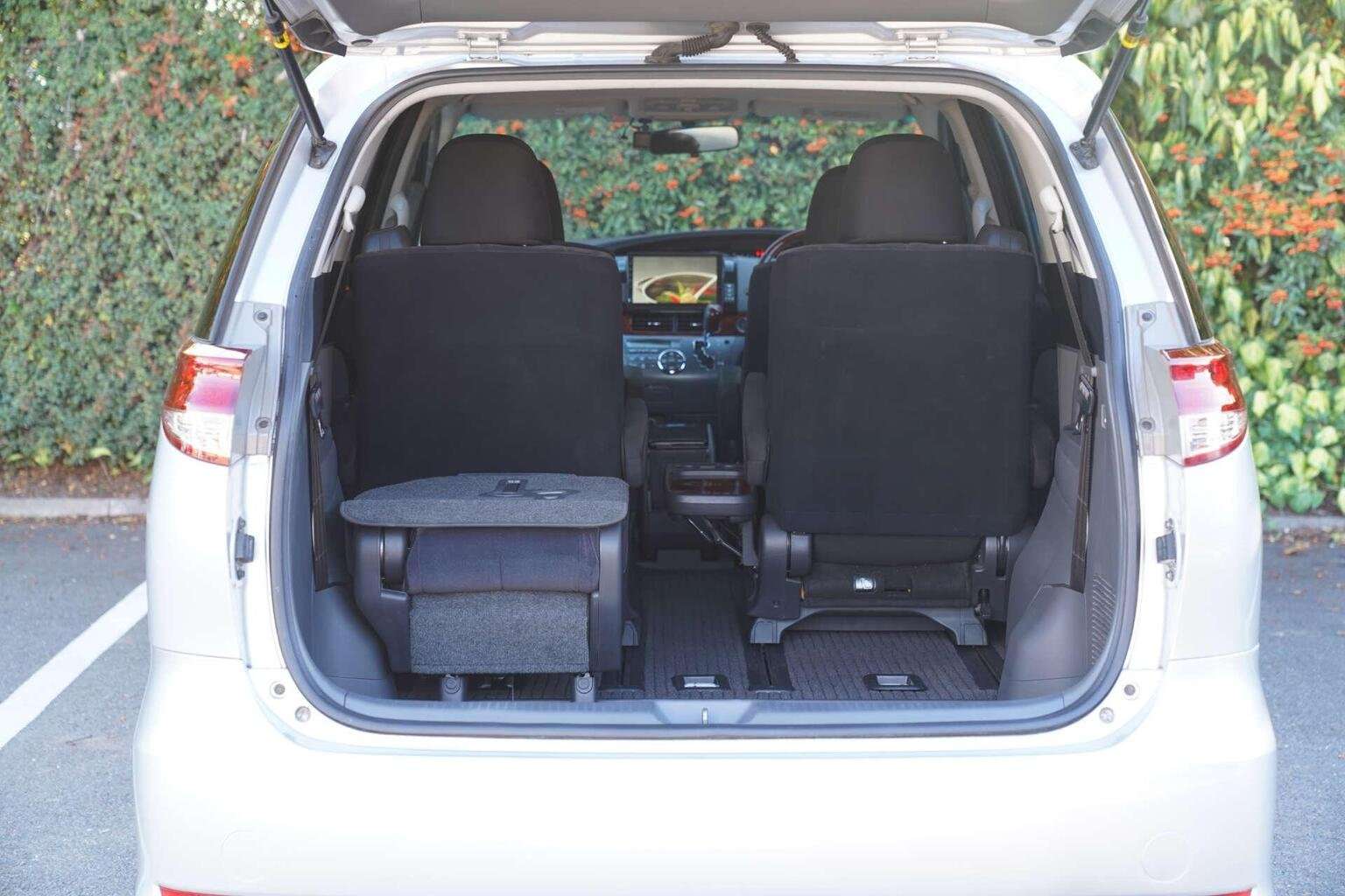 2011 TOYOTA ESTIMA 2011 TOYOTA ESTIMA