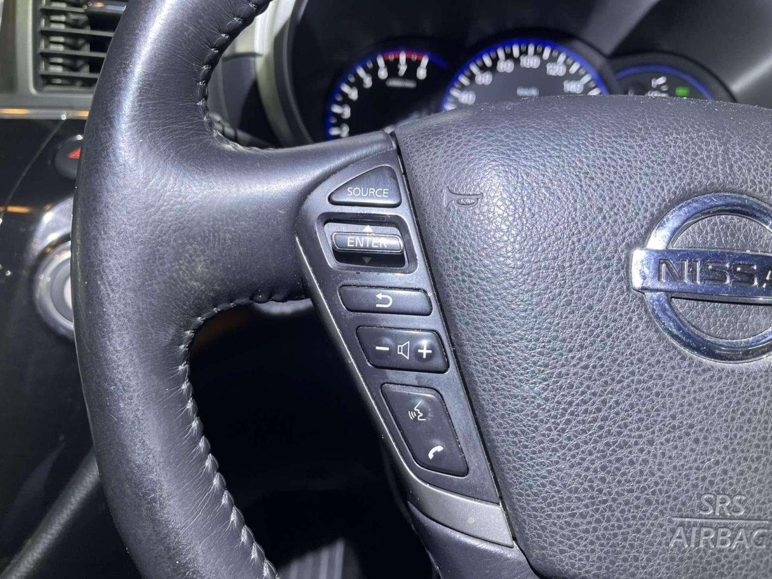 2012 NISSAN ELGRAND 2012 NISSAN ELGRAND