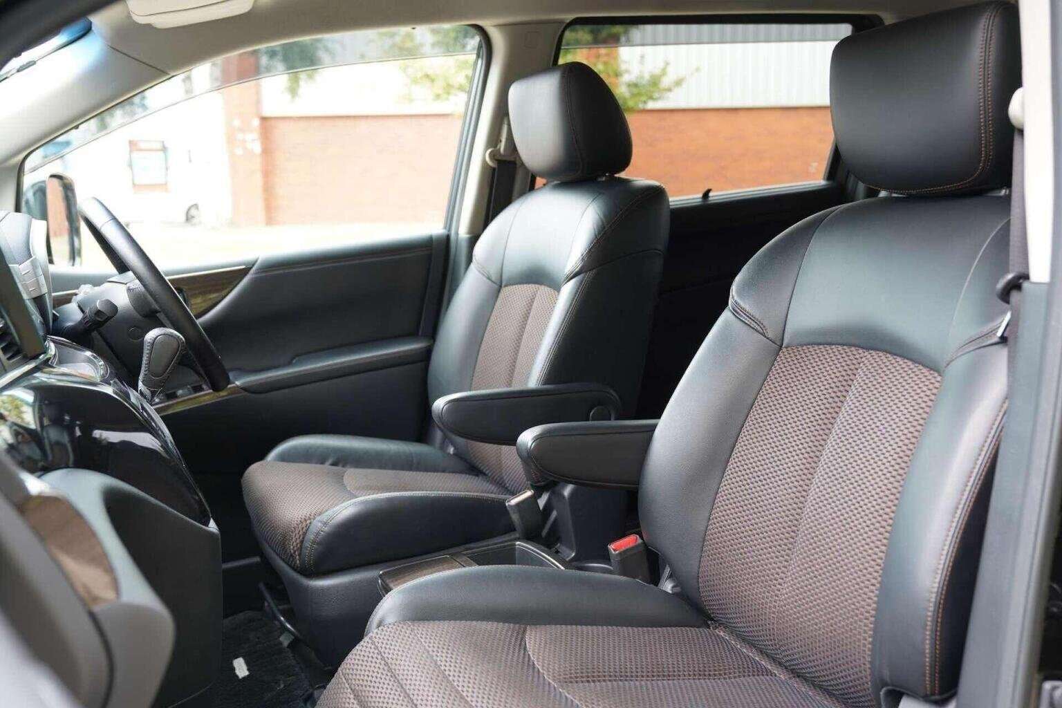 2011 NISSAN ELGRAND 2011 NISSAN ELGRAND