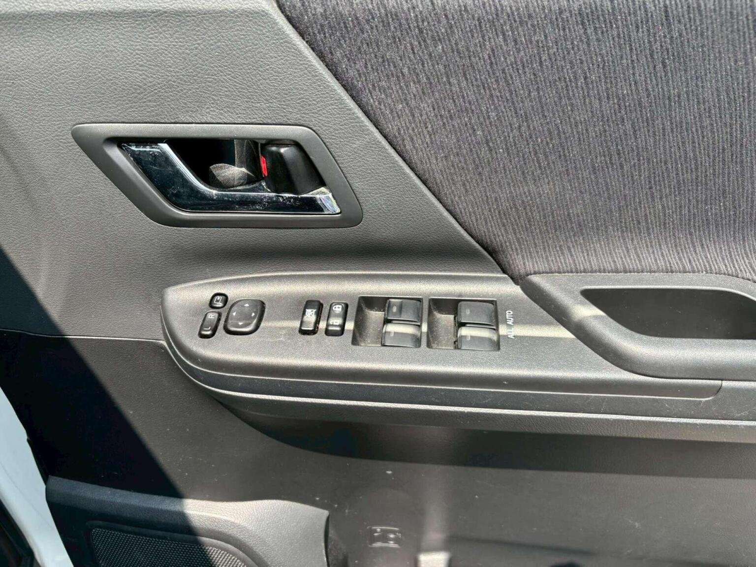 2010 TOYOTA ALPHARD 2010 TOYOTA ALPHARD