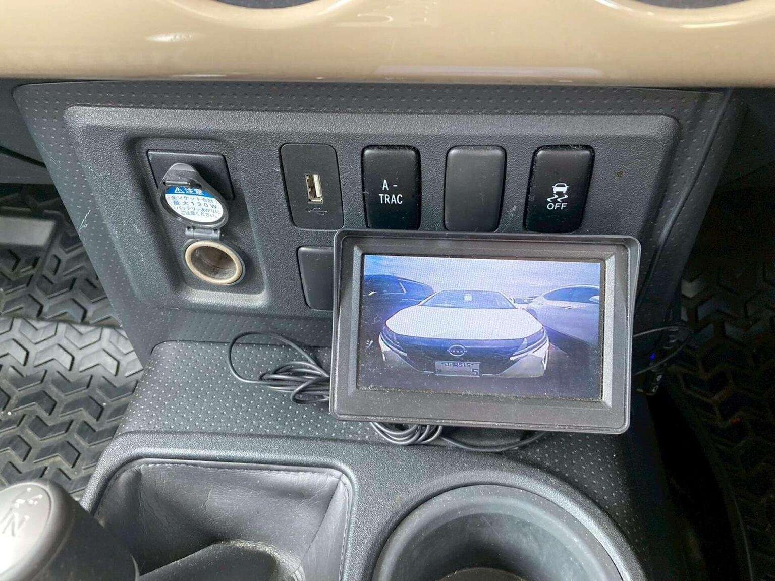 2013 TOYOTA FJ CRUISER 2013 TOYOTA FJ CRUISER