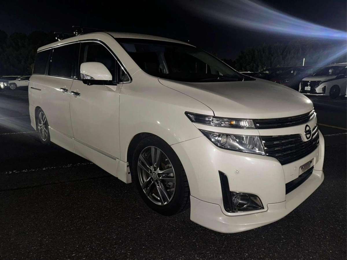 Check out this Nissan Elgrand 2013 Petrol Automatic
