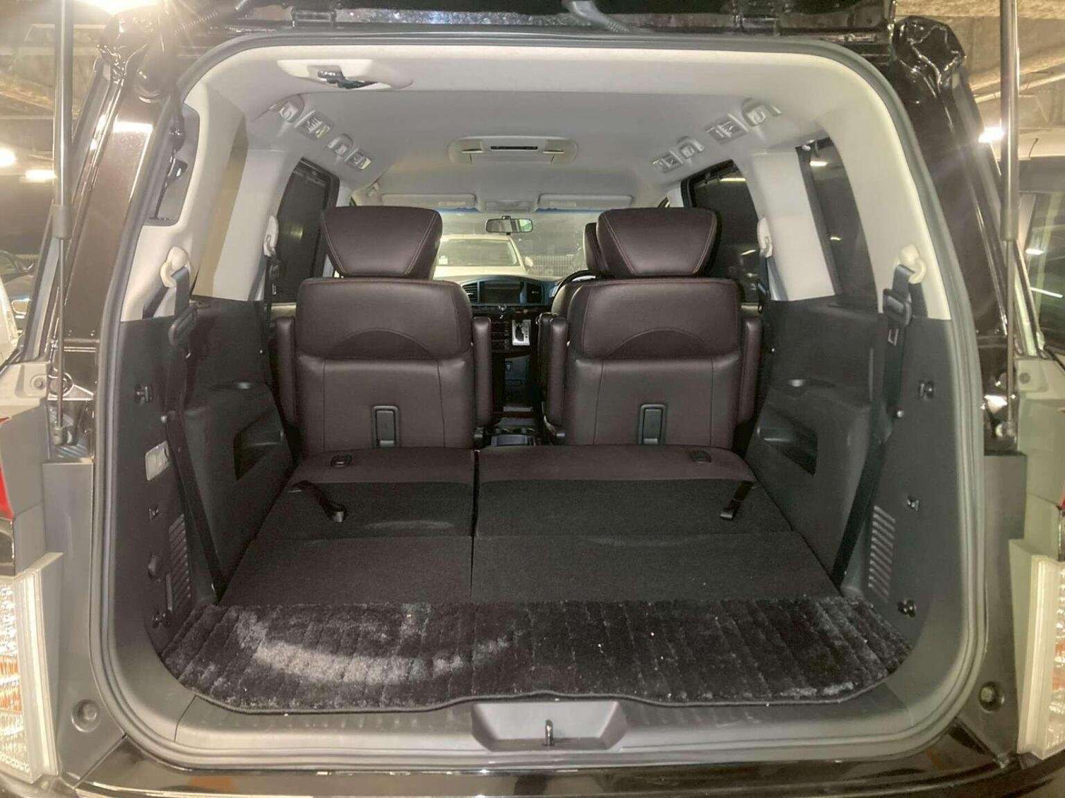 2010 NISSAN ELGRAND 2010 NISSAN ELGRAND