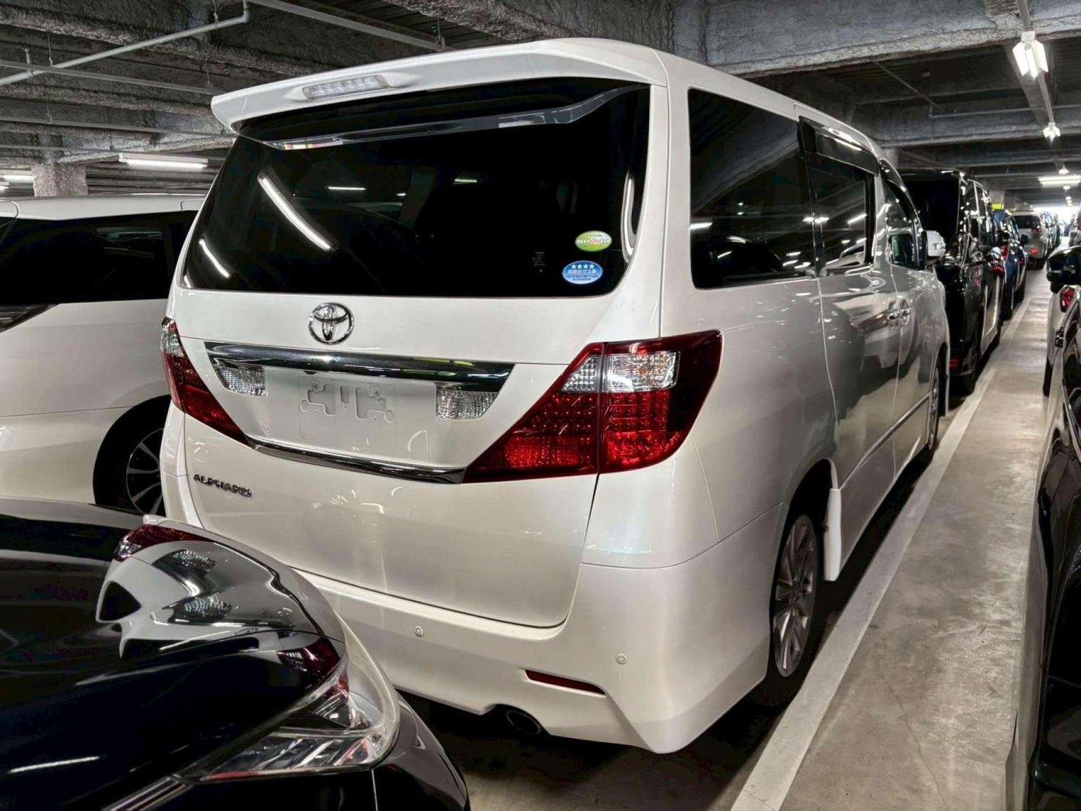 2011 TOYOTA ALPHARD 2011 TOYOTA ALPHARD
