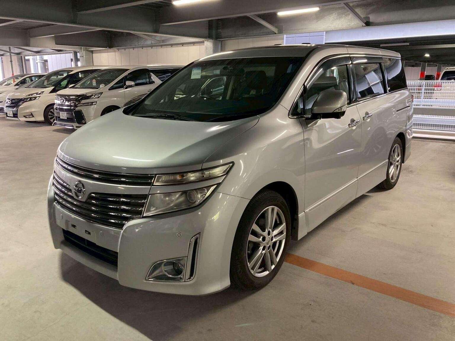 2013 NISSAN ELGRAND 2013 NISSAN ELGRAND