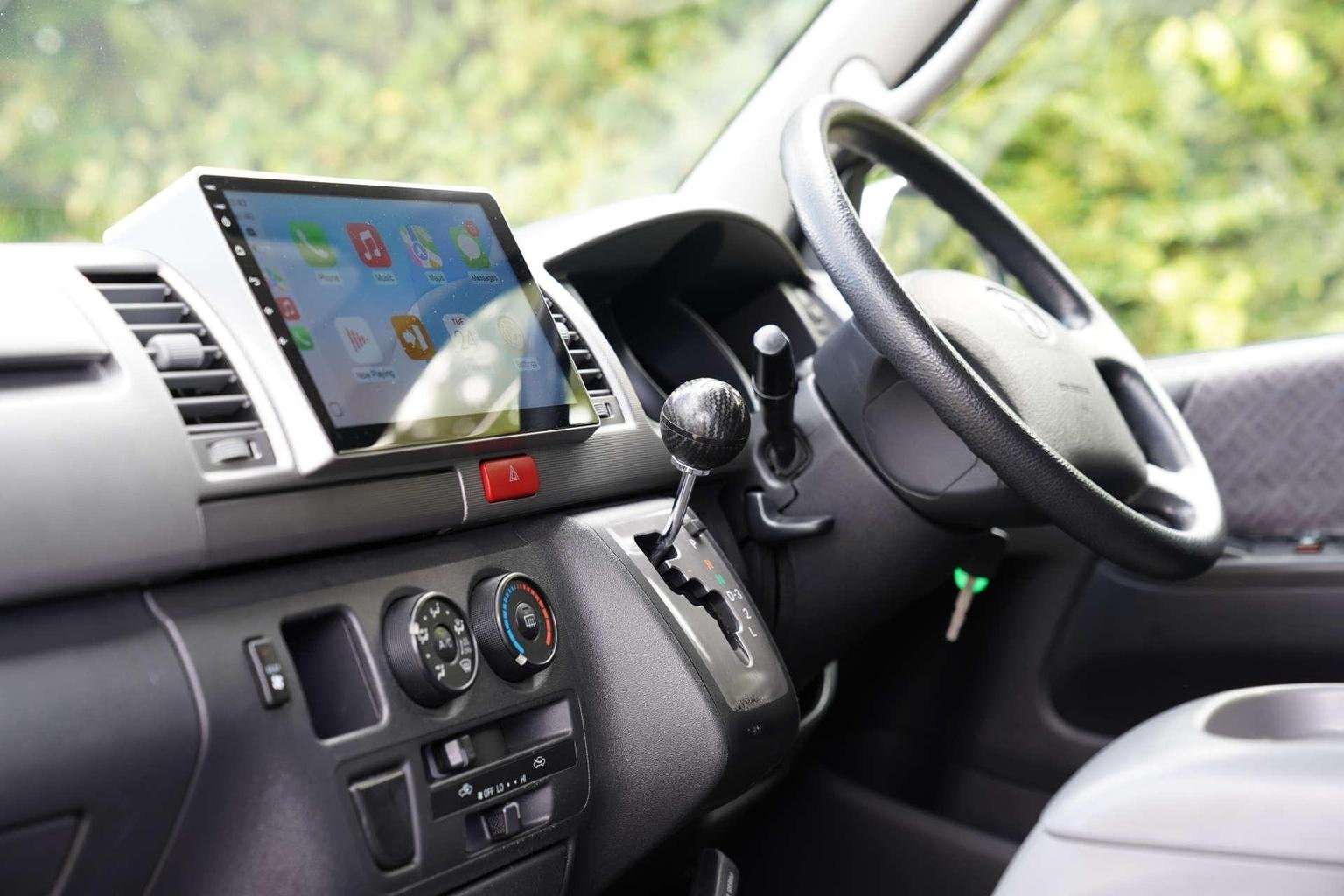 2010 TOYOTA HIACE 2010 TOYOTA HIACE