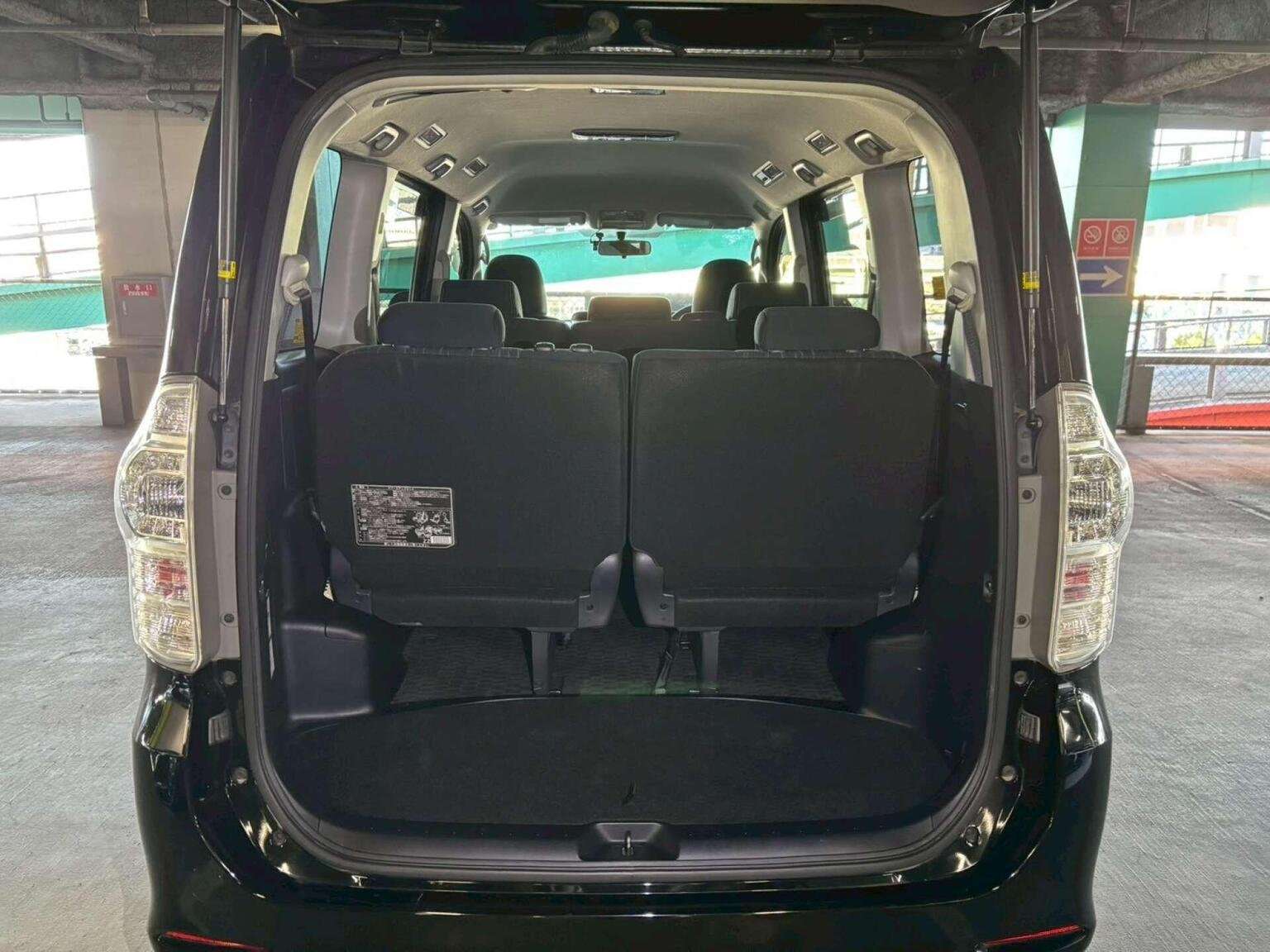 2012 TOYOTA VOXY 2012 TOYOTA VOXY