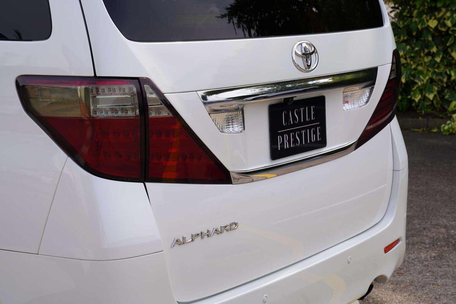 2010 TOYOTA ALPHARD 2010 TOYOTA ALPHARD