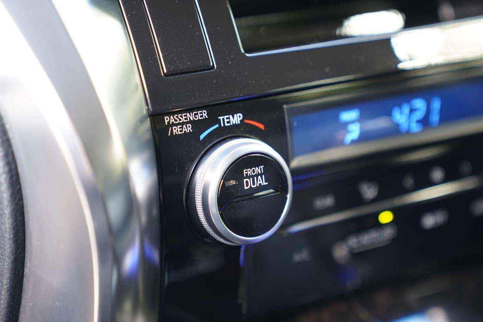 2015 TOYOTA ALPHARD 2015 TOYOTA ALPHARD