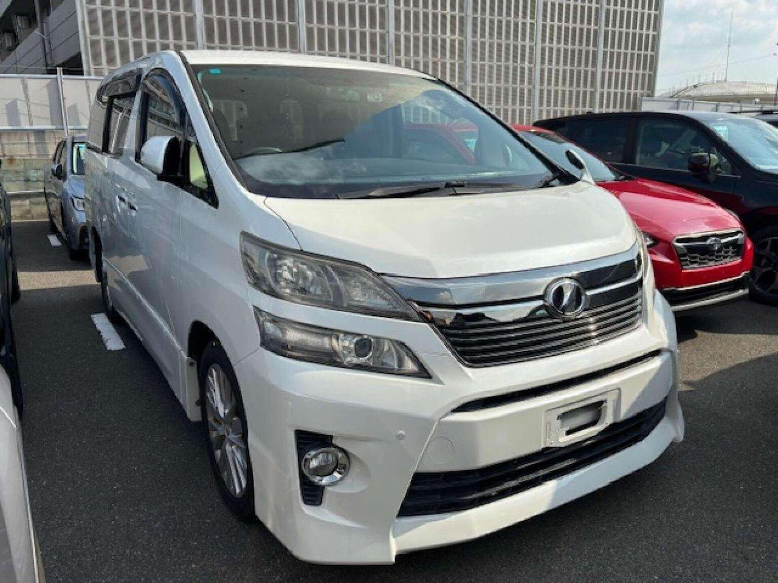 A 2013 TOYOTA VELLFIRE 2.4Z A 2013 TOYOTA VELLFIRE 2.4Z
