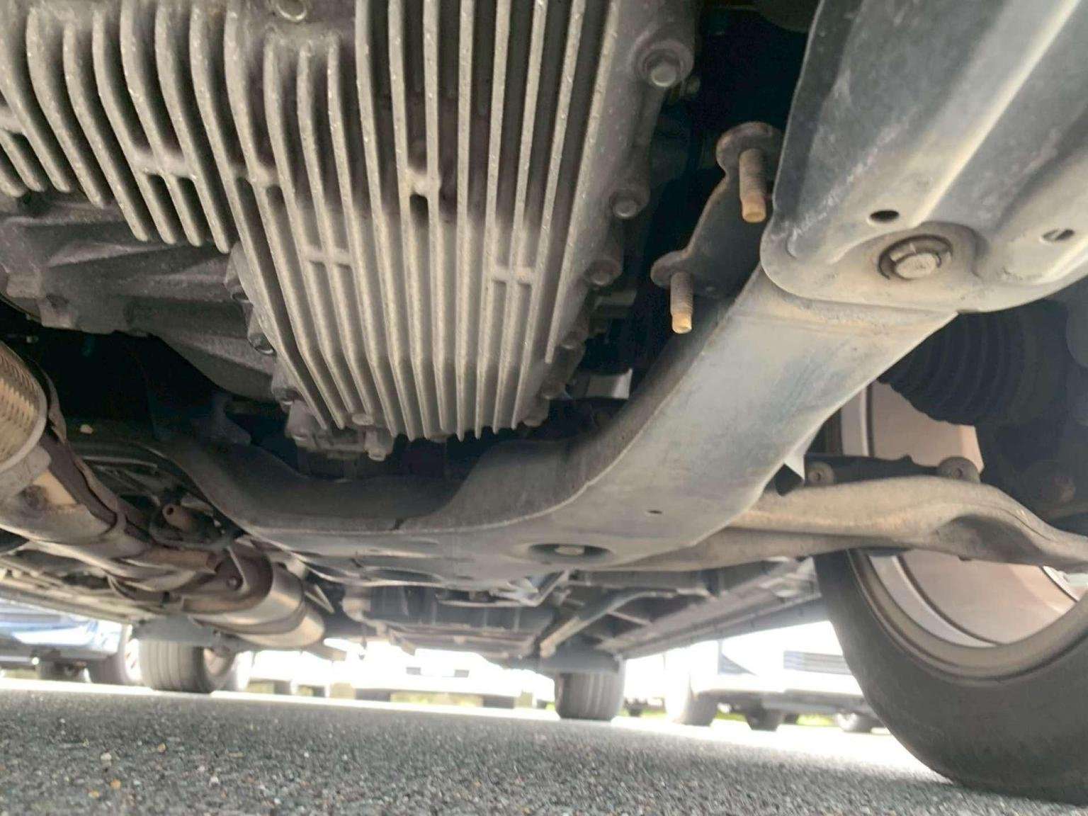 2014 NISSAN ELGRAND 2014 NISSAN ELGRAND