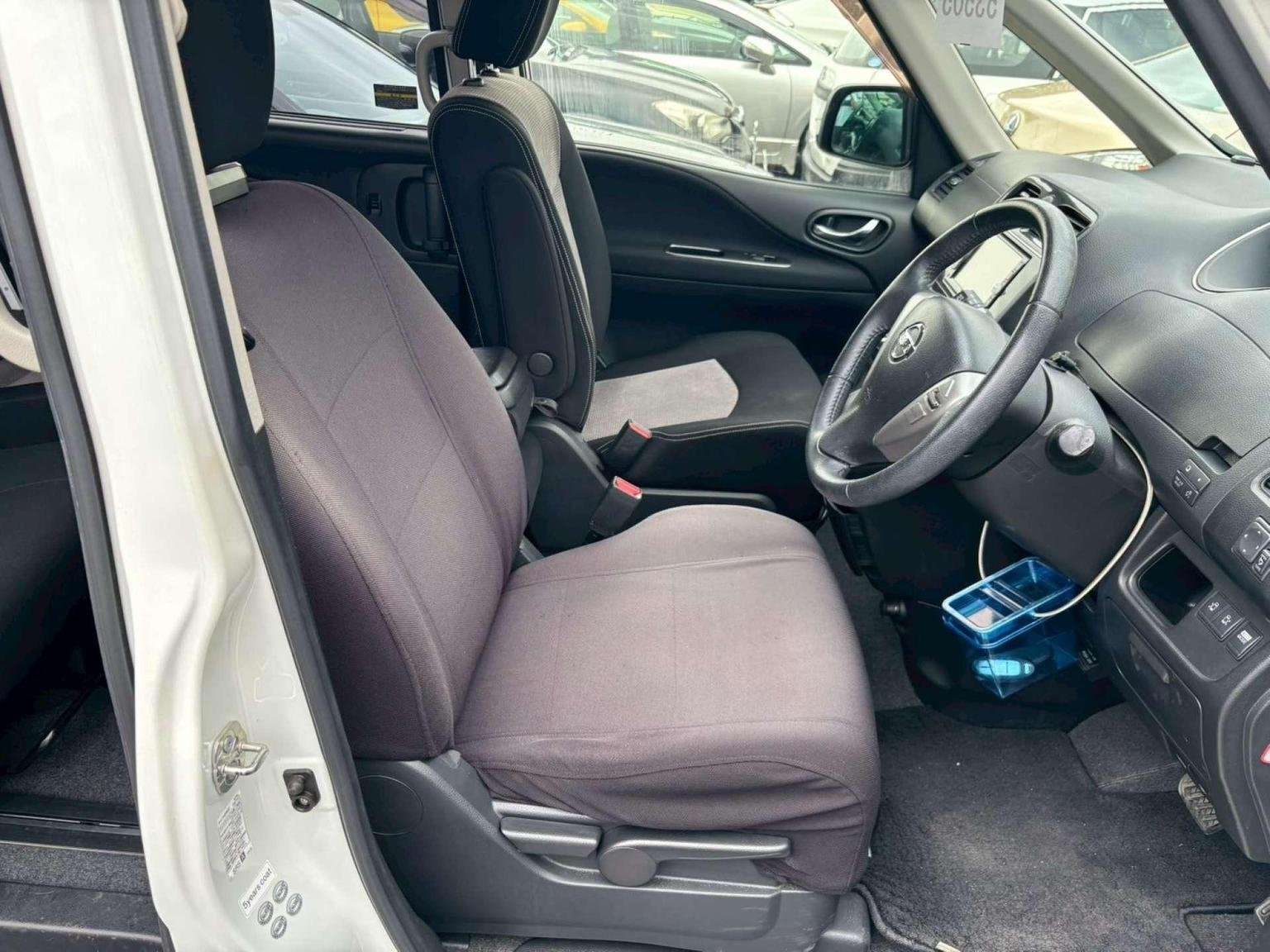 2012 NISSAN SERENA 2012 NISSAN SERENA