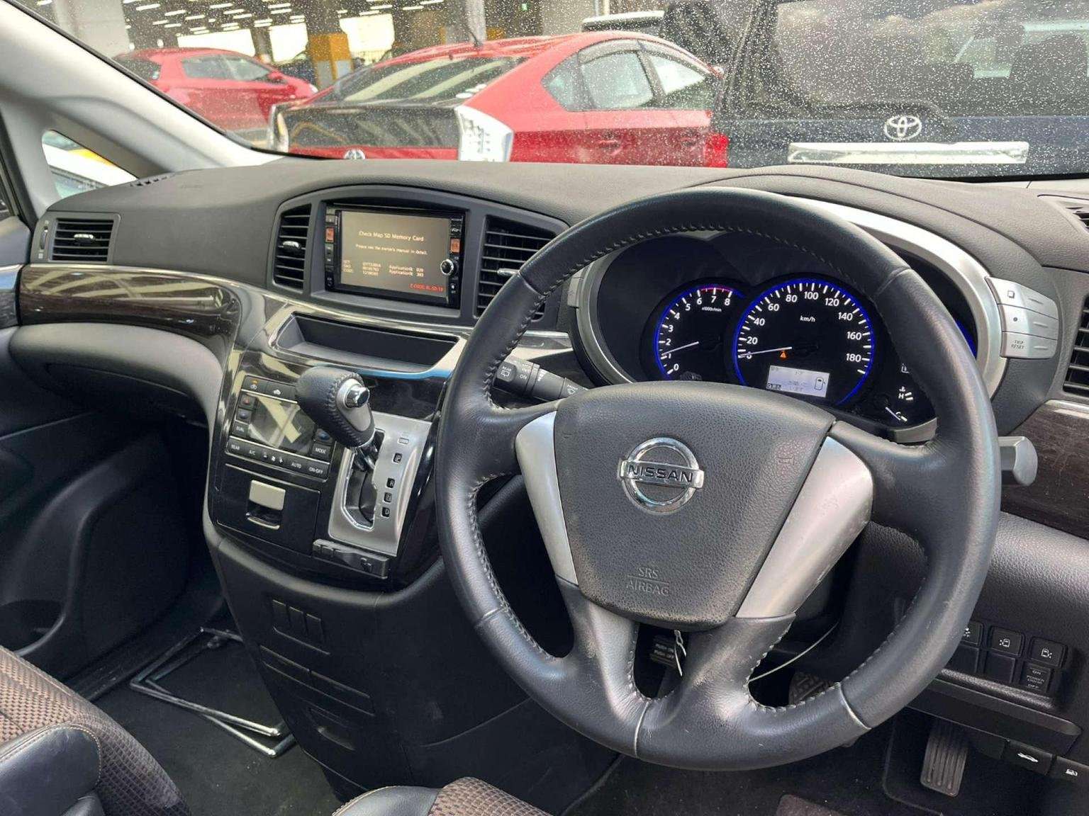 2012 NISSAN ELGRAND 2012 NISSAN ELGRAND