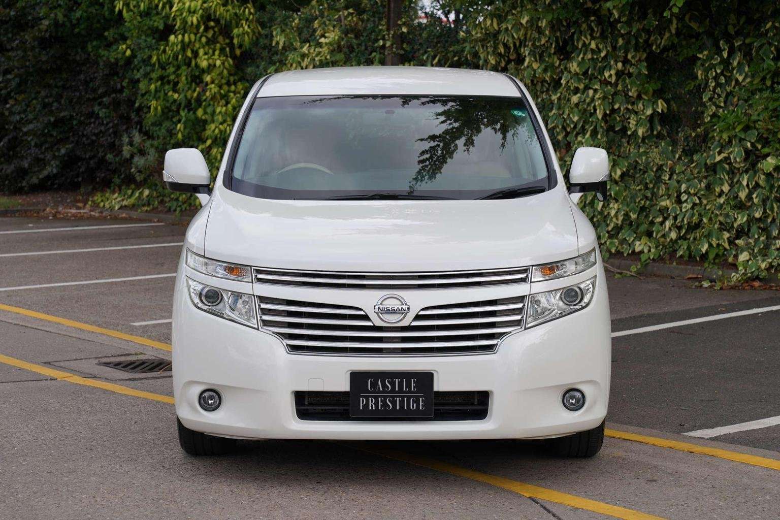 2011 NISSAN ELGRAND 2011 NISSAN ELGRAND
