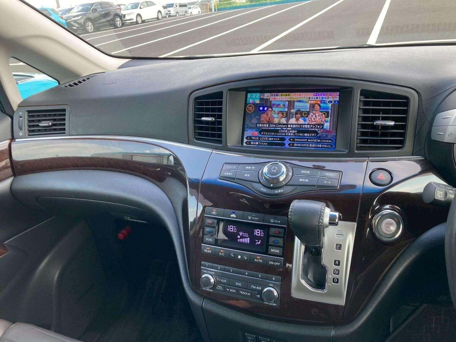 2010 NISSAN ELGRAND 2010 NISSAN ELGRAND