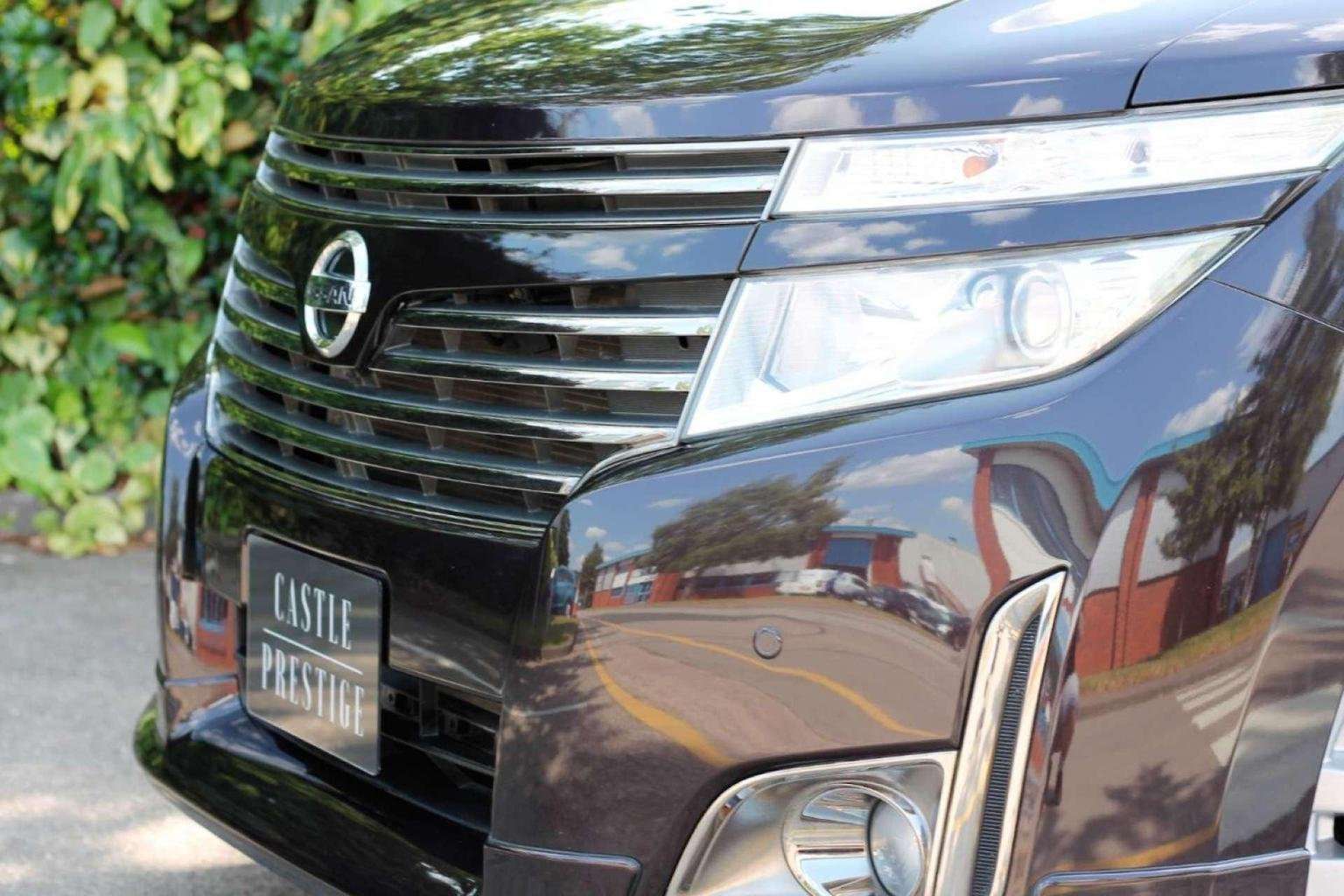 2011 NISSAN ELGRAND 2011 NISSAN ELGRAND
