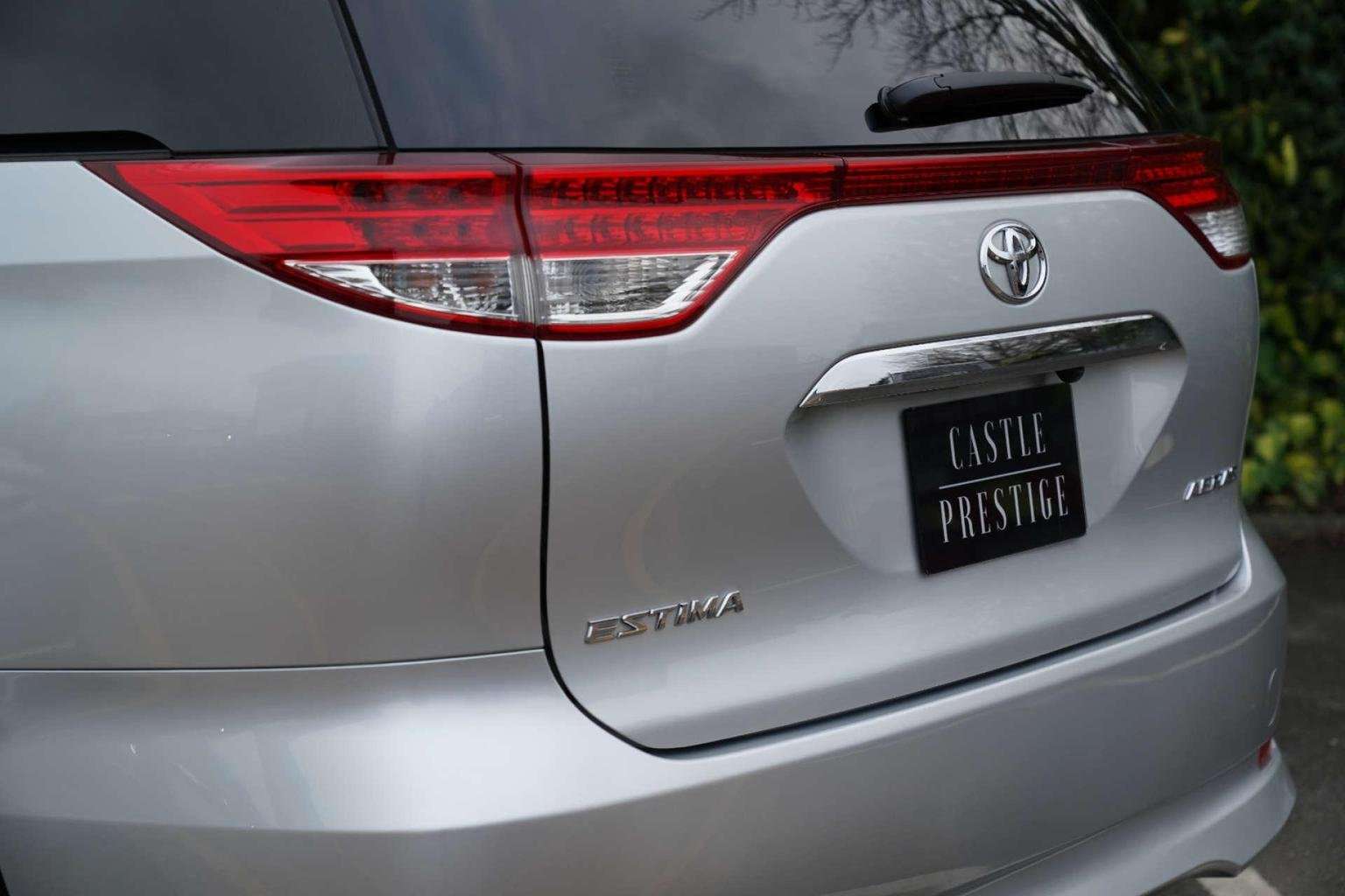 2011 TOYOTA ESTIMA 2011 TOYOTA ESTIMA