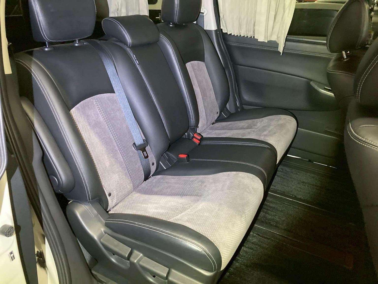 2015 NISSAN ELGRAND 2015 NISSAN ELGRAND