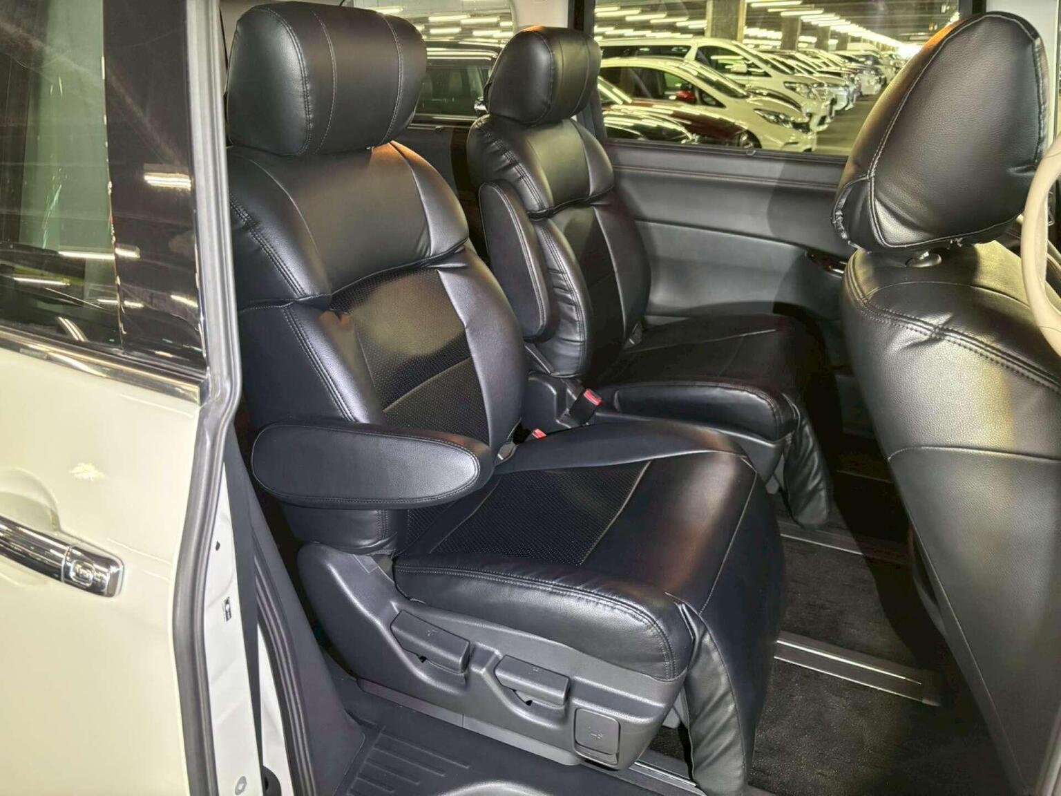 2012 NISSAN ELGRAND 2012 NISSAN ELGRAND