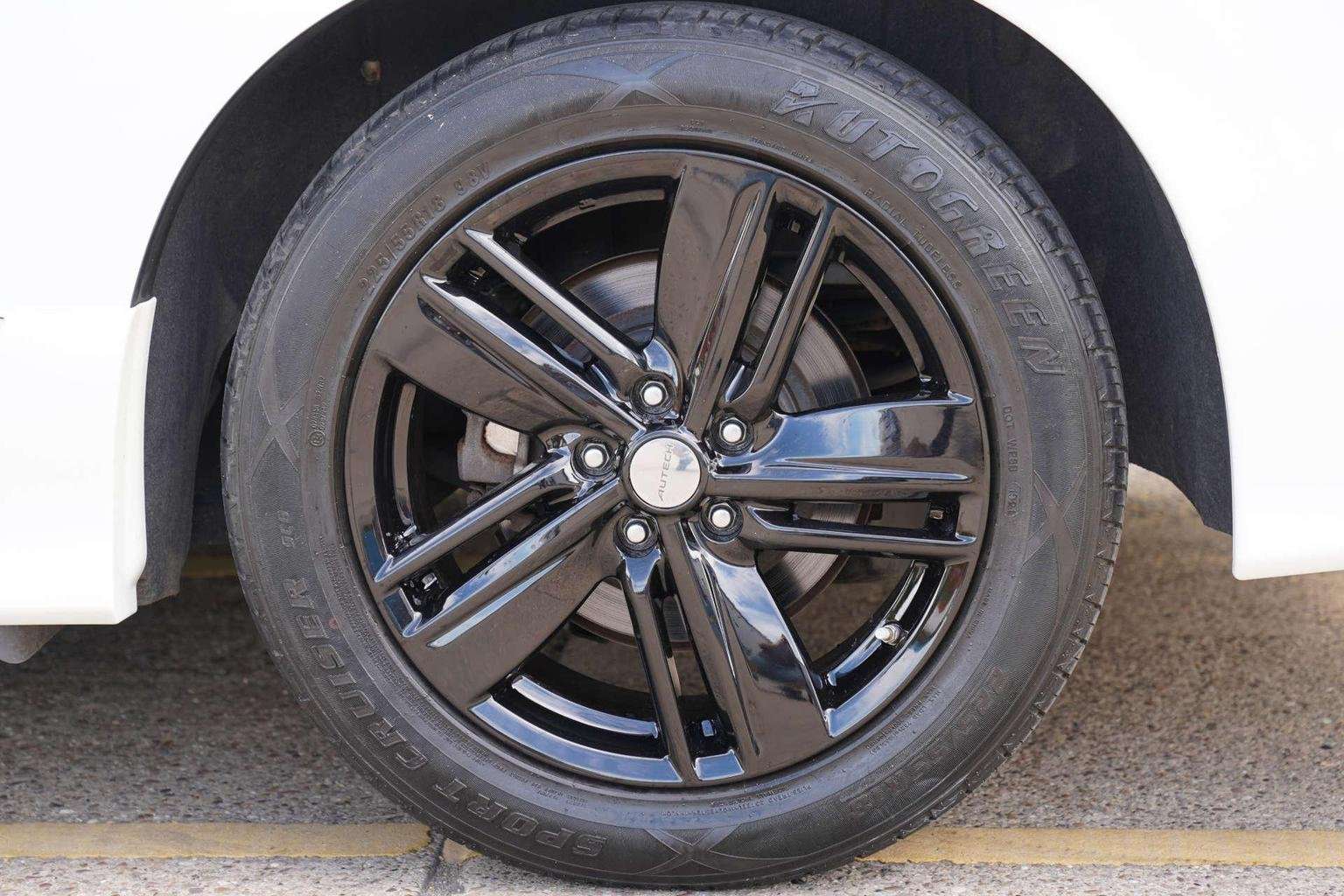 2010 NISSAN ELGRAND 2010 NISSAN ELGRAND