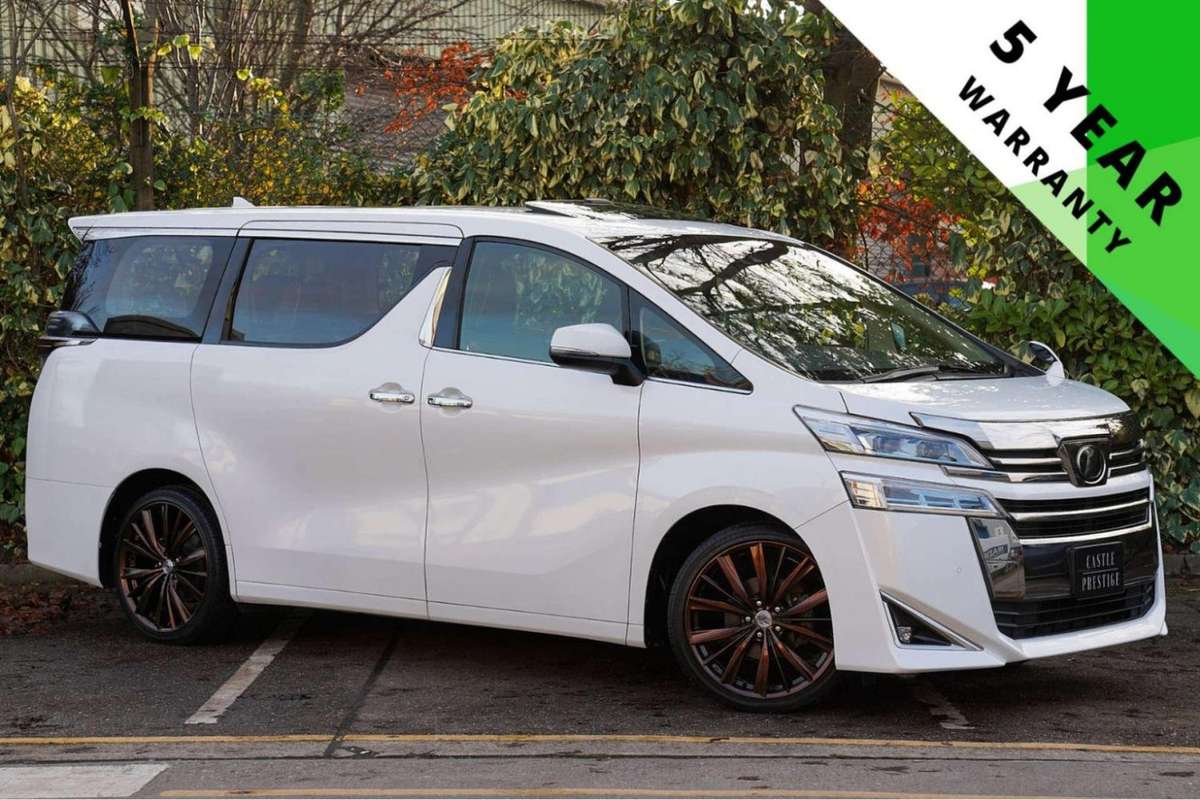 Check out this Toyota Vellfire 2018 Petrol Automatic