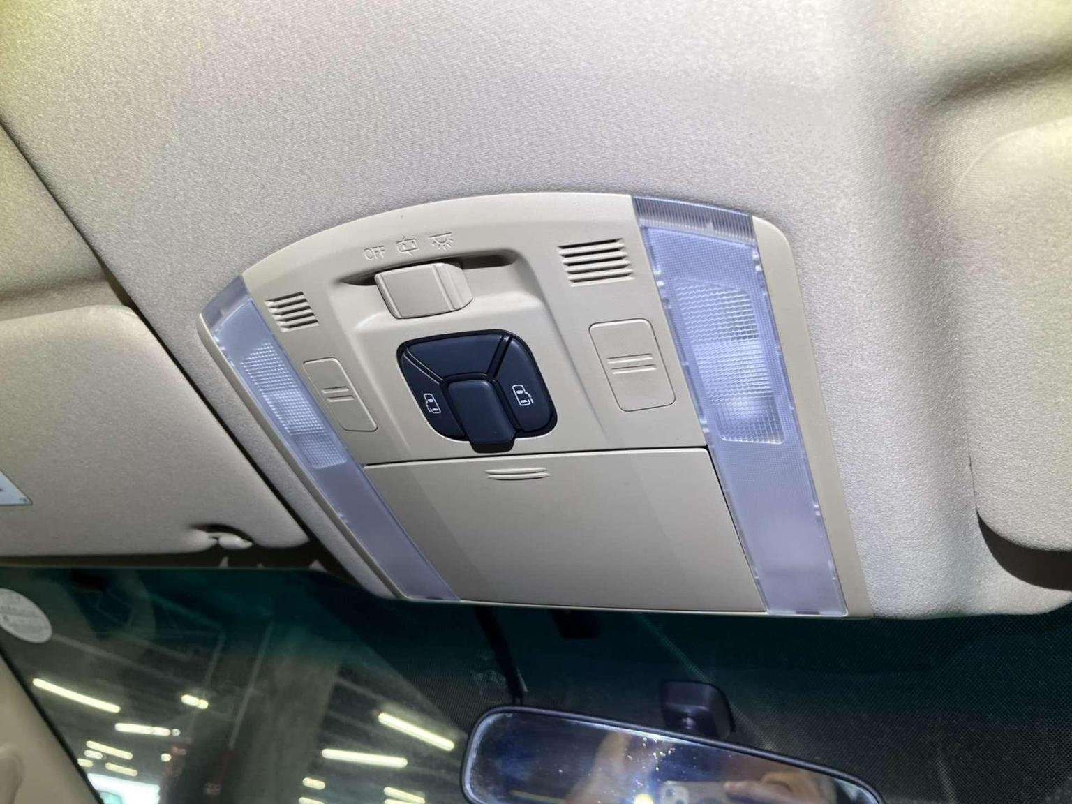 2012 TOYOTA VELLFIRE 2012 TOYOTA VELLFIRE