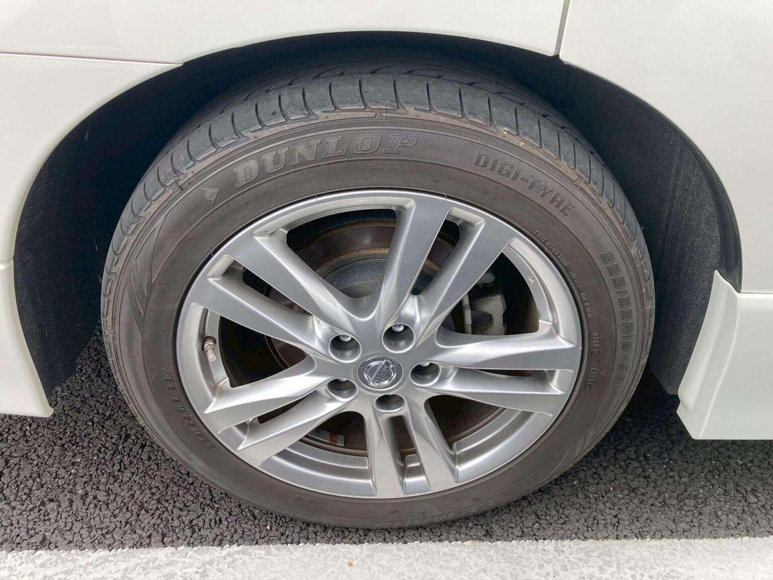 2010 NISSAN ELGRAND 2010 NISSAN ELGRAND