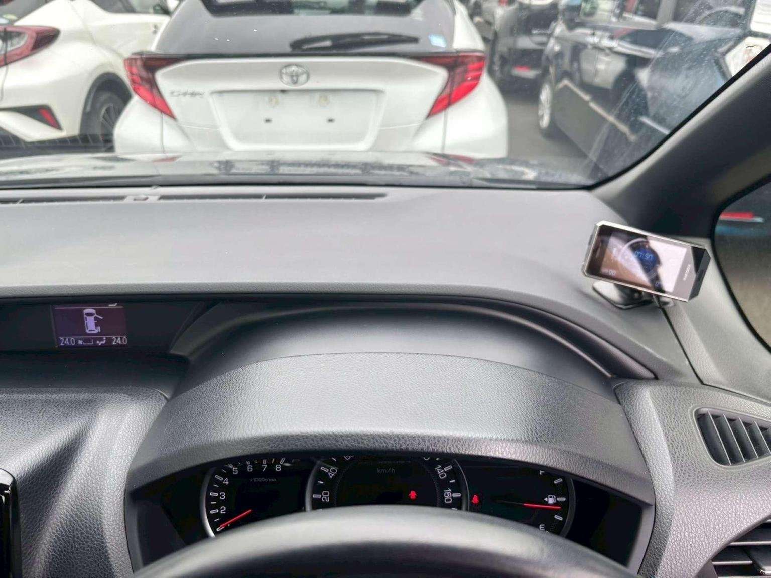 2014 TOYOTA VOXY 2014 TOYOTA VOXY