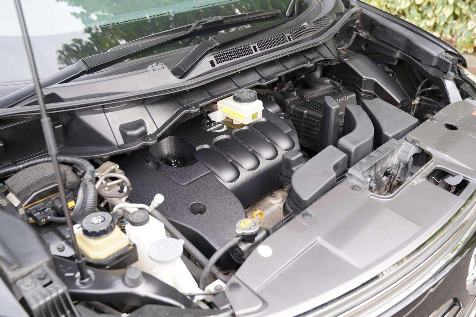 2011 NISSAN ELGRAND 2011 NISSAN ELGRAND