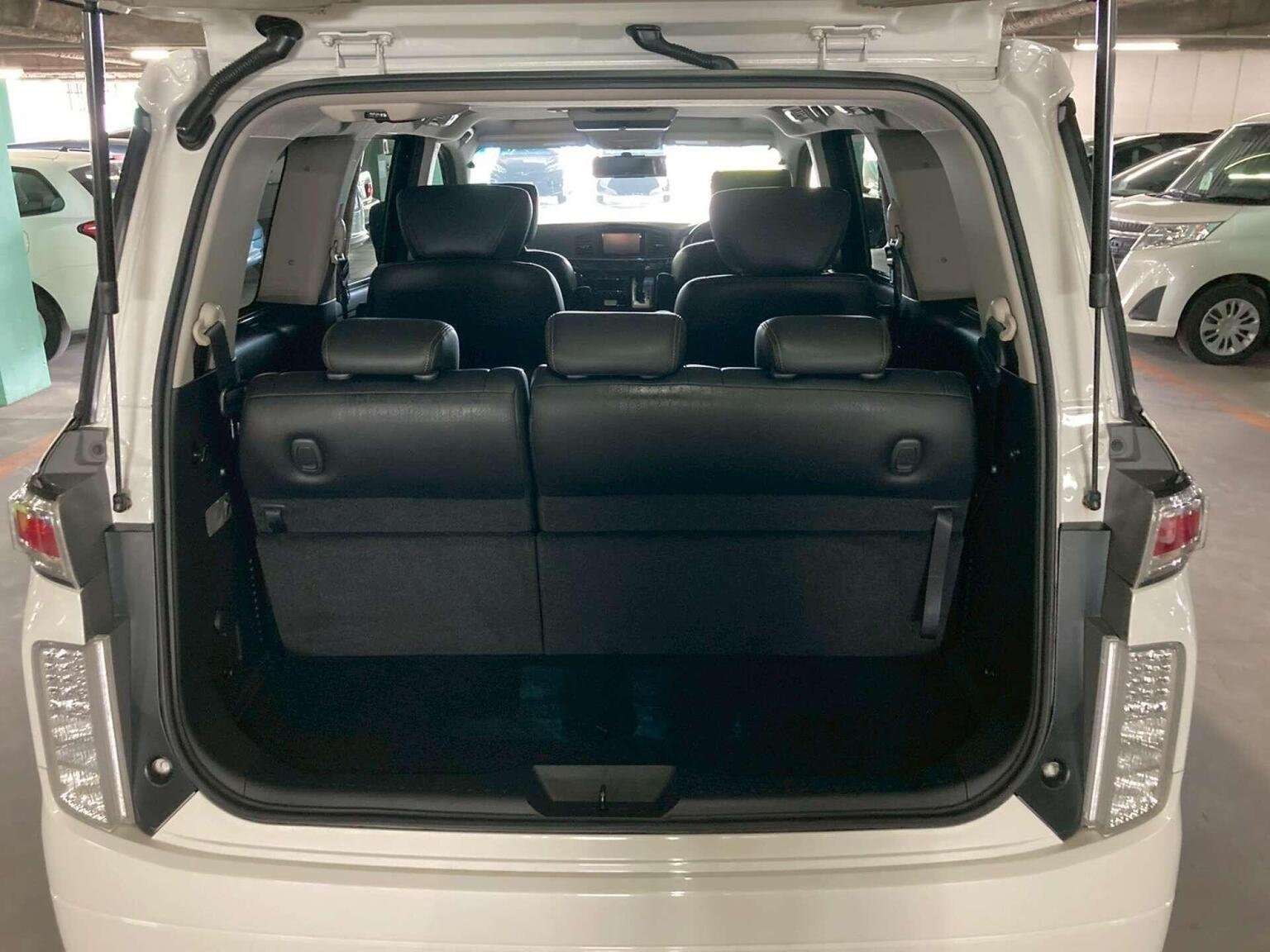 2010 NISSAN ELGRAND 2010 NISSAN ELGRAND