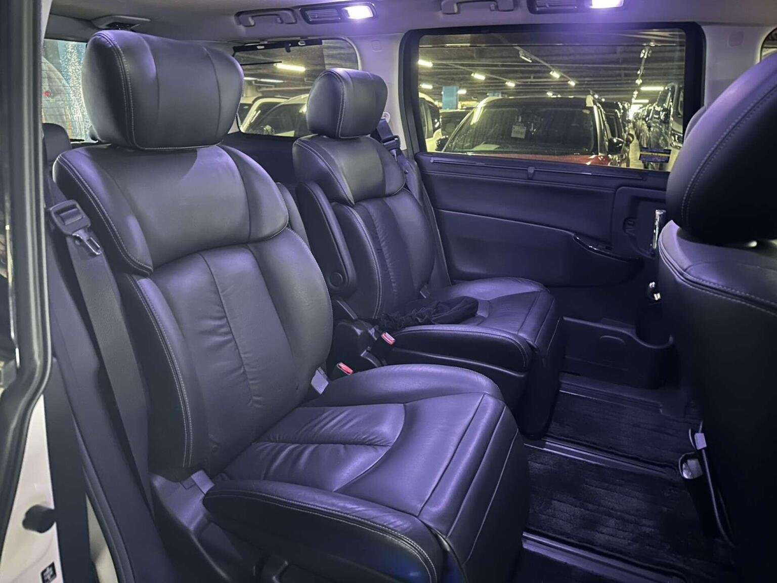 2010 NISSAN ELGRAND 2010 NISSAN ELGRAND