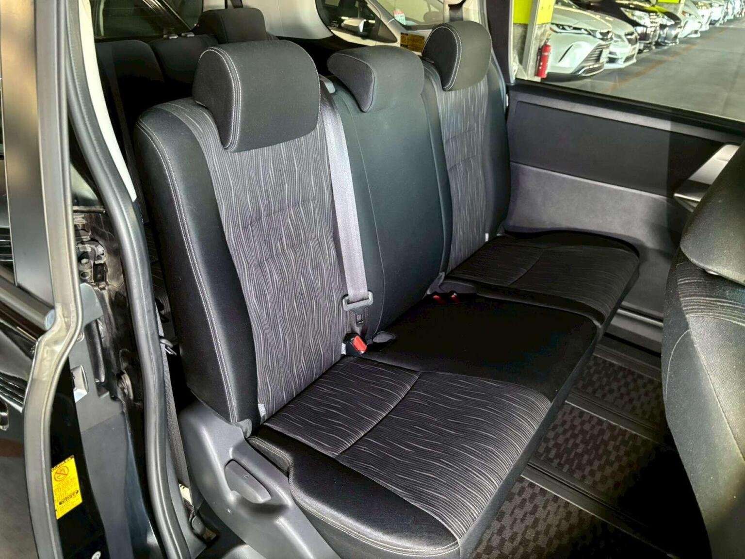 2012 TOYOTA VOXY 2012 TOYOTA VOXY