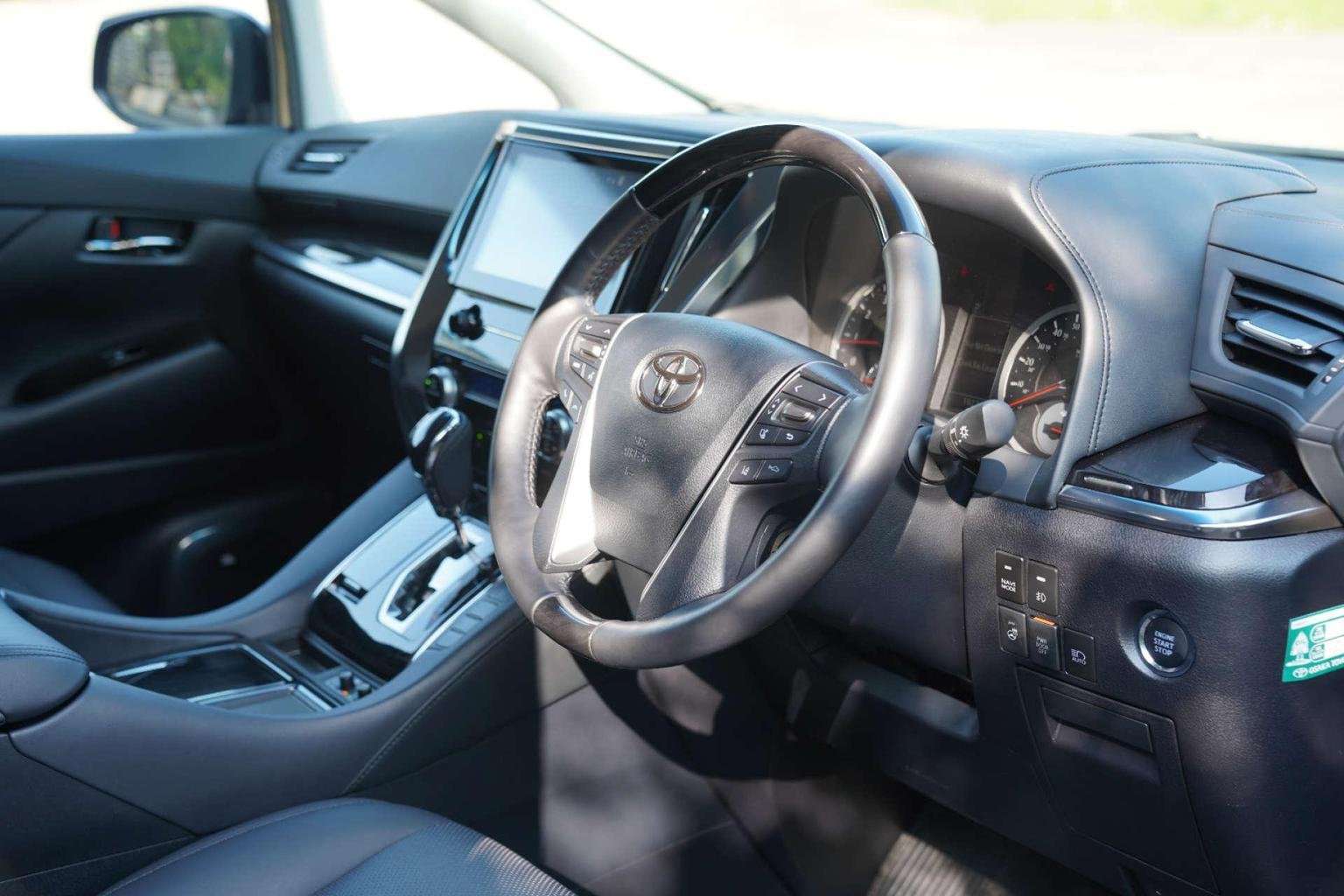 2019 TOYOTA ALPHARD 2019 TOYOTA ALPHARD