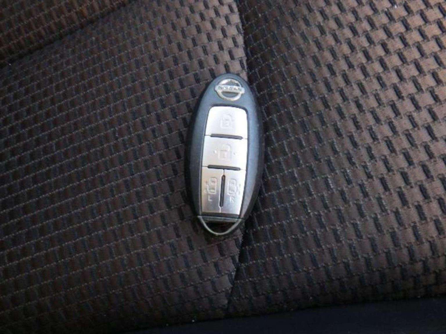 2010 NISSAN ELGRAND 2010 NISSAN ELGRAND